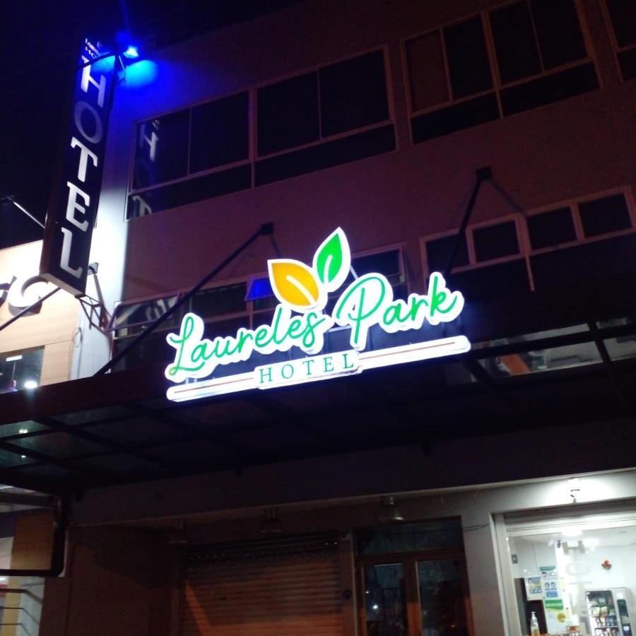 Hotel Laureles Park Medellin Exterior photo