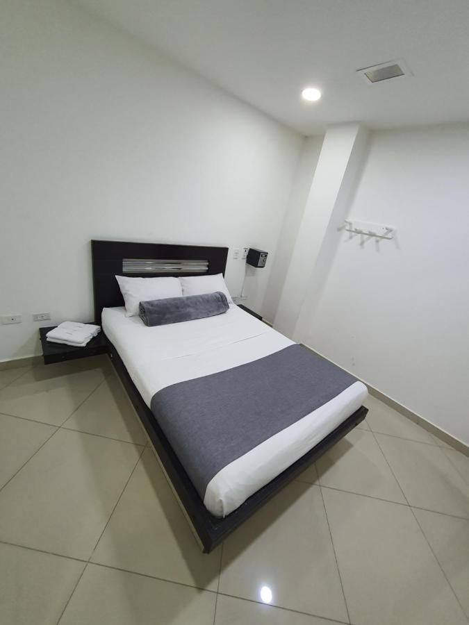 Hotel Laureles Park Medellin Exterior photo